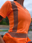 Chandail orange ou jaune à bandes réfléchissantes